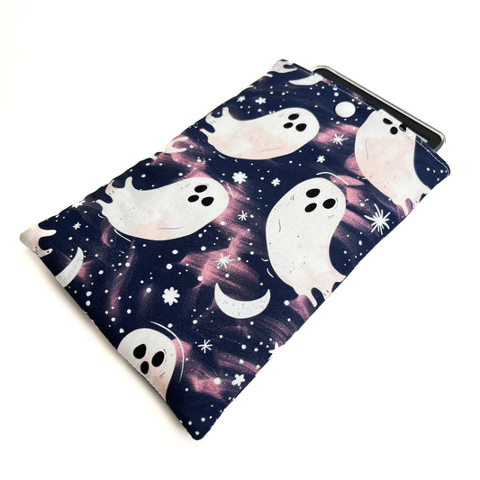 Night Ghost E-Reader Sleeve