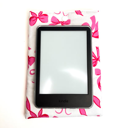 Bows E-Reader Sleeve